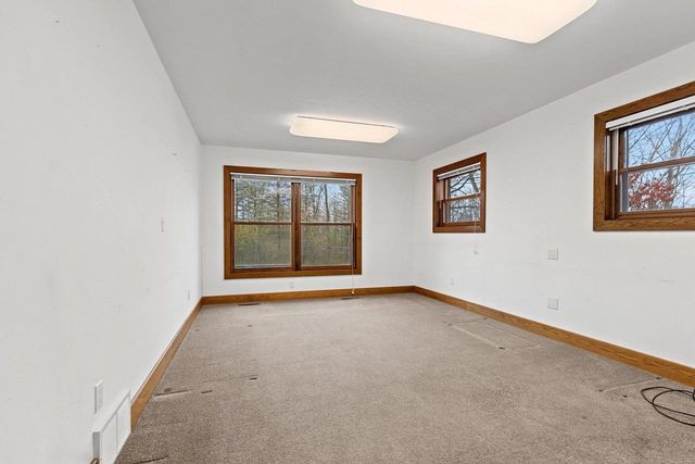 3629 CREEKVIEW ROAD, Green Bay, WI 54115