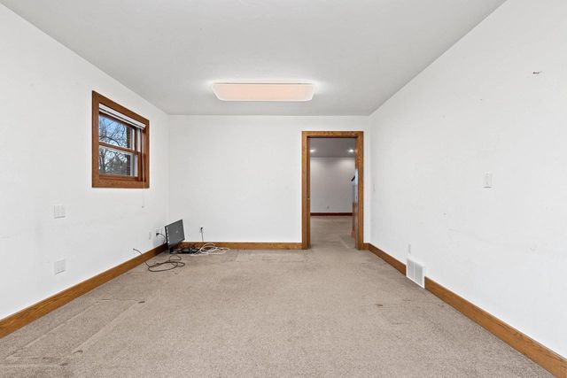 3629 CREEKVIEW ROAD, Green Bay, WI 54115