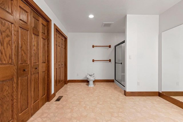 3629 CREEKVIEW ROAD, Green Bay, WI 54115