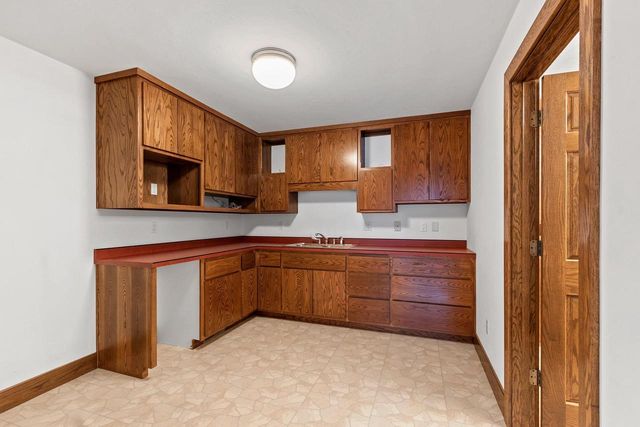 3629 CREEKVIEW ROAD, Green Bay, WI 54115