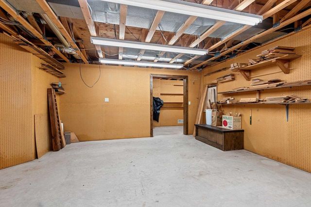 3629 CREEKVIEW ROAD, Green Bay, WI 54115