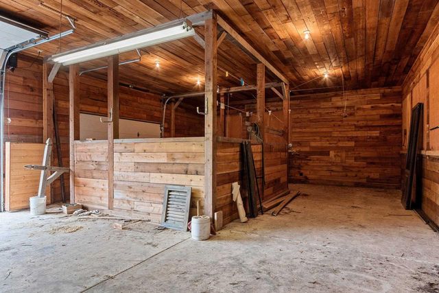 3629 CREEKVIEW ROAD, Green Bay, WI 54115