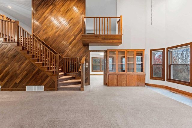 3629 CREEKVIEW ROAD, Green Bay, WI 54115