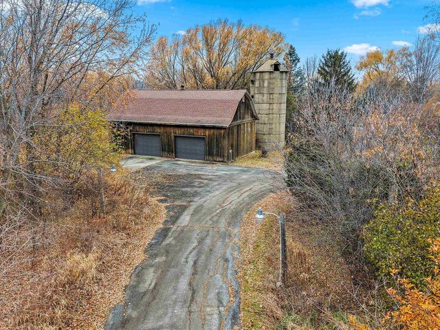 3629 CREEKVIEW ROAD, Green Bay, WI 54115