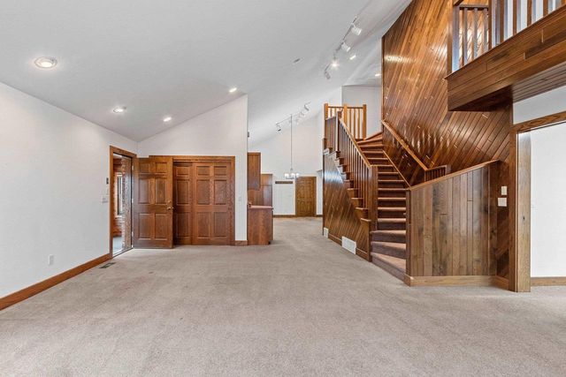 3629 CREEKVIEW ROAD, Green Bay, WI 54115