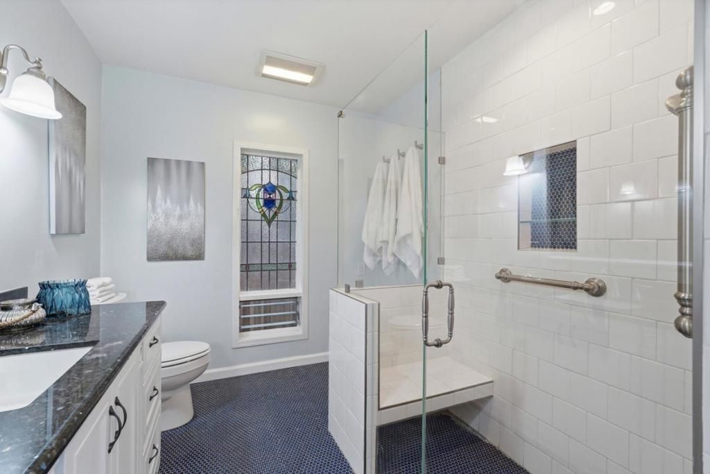 Image 22 of property listing at 14175 Douglass Lane, Saratoga, CA 95070