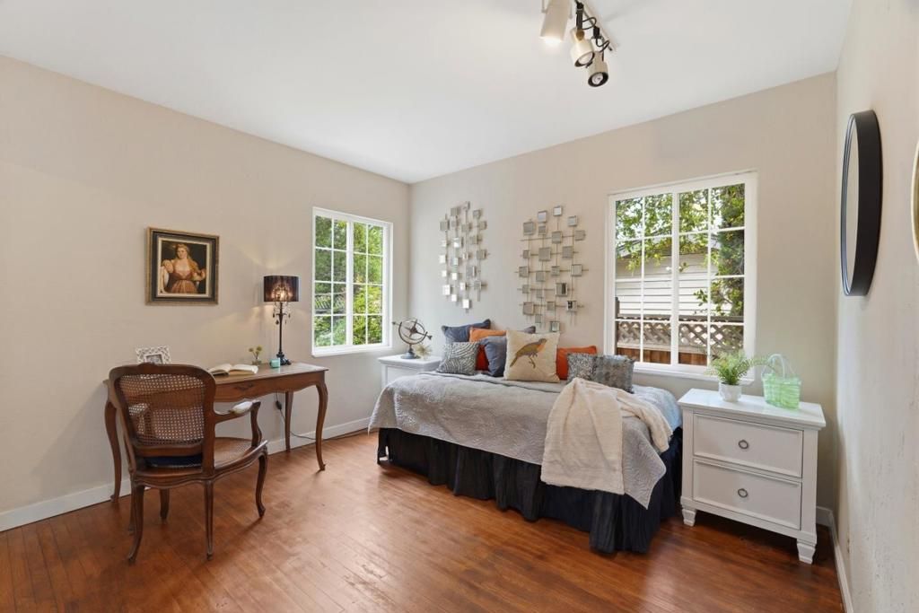 Image 25 of property listing at 14175 Douglass Lane, Saratoga, CA 95070