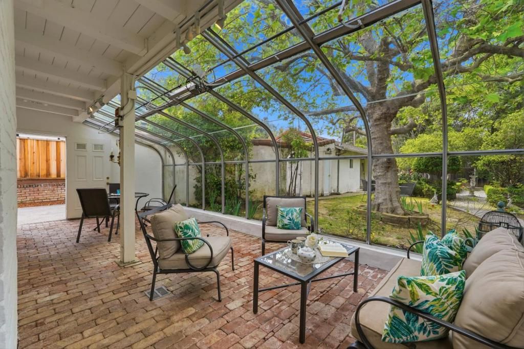 Image 28 of property listing at 14175 Douglass Lane, Saratoga, CA 95070