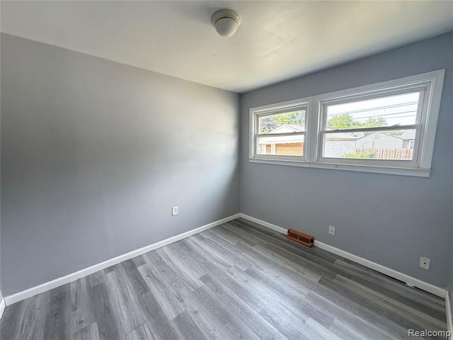 5876 Clippert Street, Taylor, MI 48180