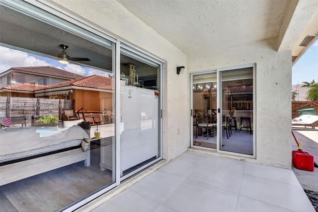 8061 NW 197th St, Hialeah, FL 33015
