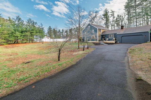 757 West St, Duxbury, MA 02332