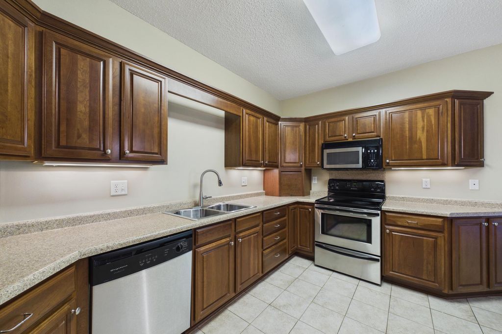 110696 Village Road 307, Chaska, MN 55318 — photo 5