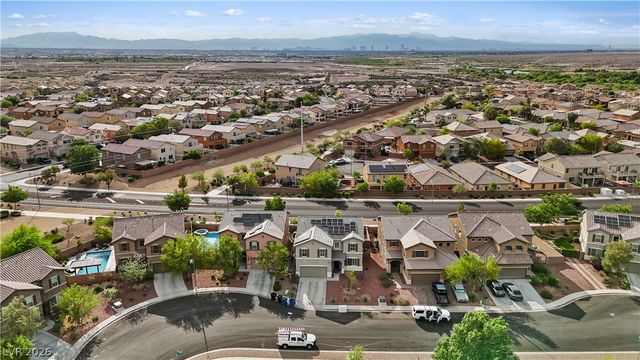 1121 Copper Grass Street, Henderson, NV 89011
