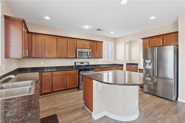 1121 Copper Grass Street, Henderson, NV 89011