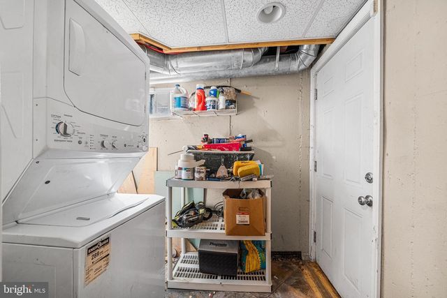 1413 BLACKROCK RD, Swarthmore, PA 19081