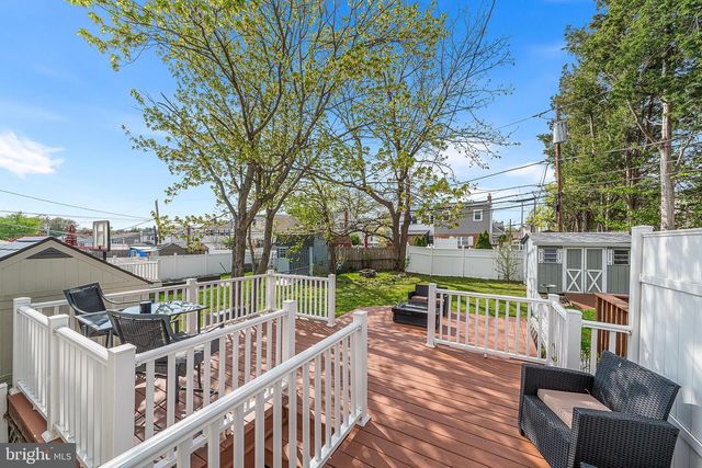 1413 BLACKROCK RD, Swarthmore, PA 19081