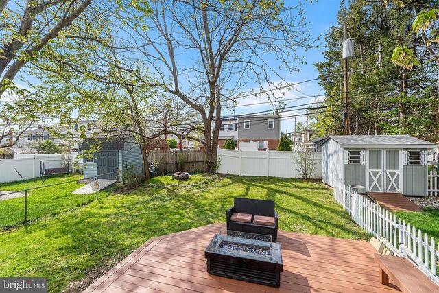 1413 BLACKROCK RD, Swarthmore, PA 19081