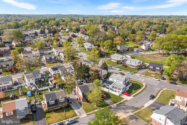 1413 BLACKROCK RD, Swarthmore, PA 19081