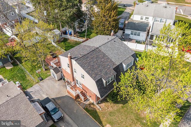 1413 BLACKROCK RD, Swarthmore, PA 19081