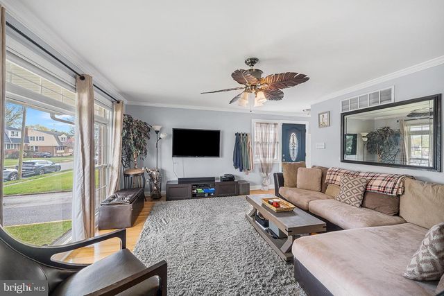 1413 BLACKROCK RD, Swarthmore, PA 19081