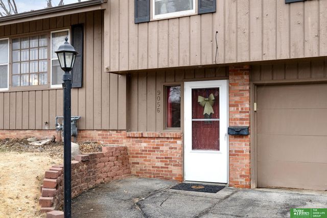 9056 Meadow Drive, Omaha, NE 68114