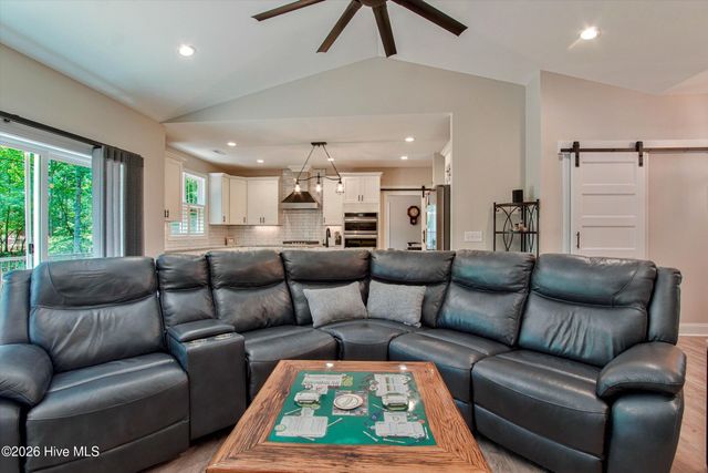 1046 Monticello Drive, Pinehurst, NC 28374