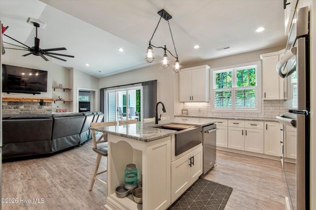 1046 Monticello Drive, Pinehurst, NC 28374