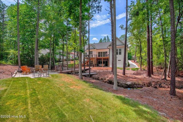 1046 Monticello Drive, Pinehurst, NC 28374