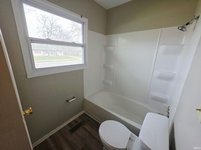 1035 Davis Drive, Lafayette, IN 47909