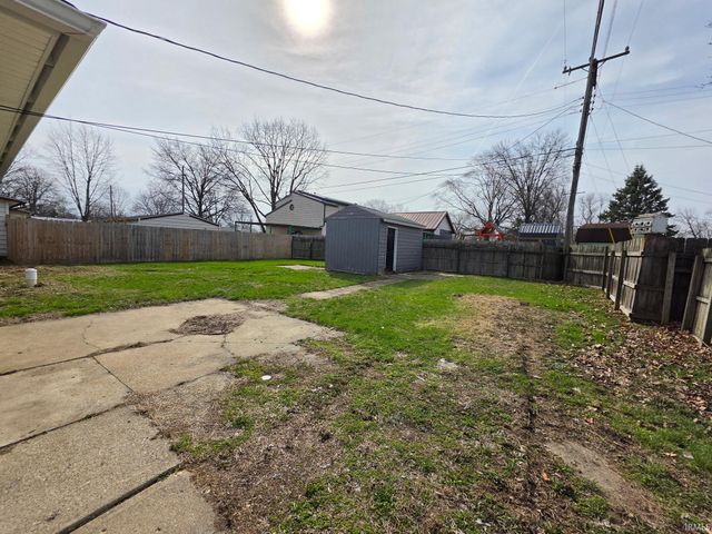 1035 Davis Drive, Lafayette, IN 47909