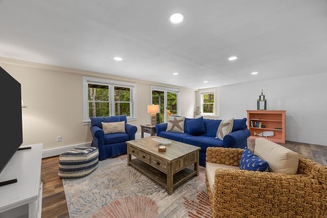 21 Mill Pond Rd, Harwich, MA 02645