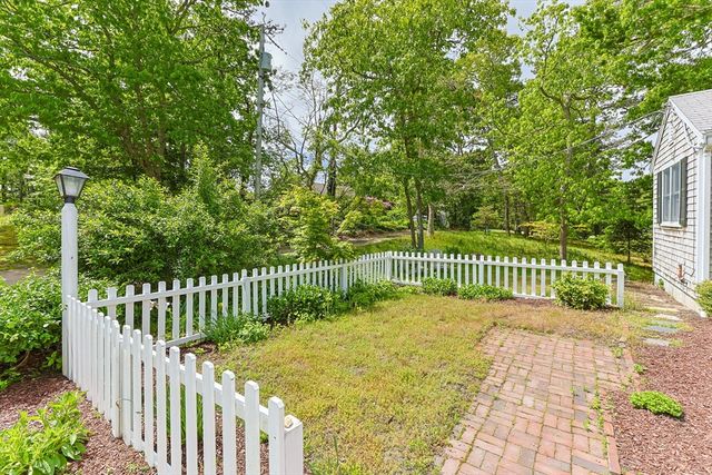 21 Mill Pond Rd, Harwich, MA 02645