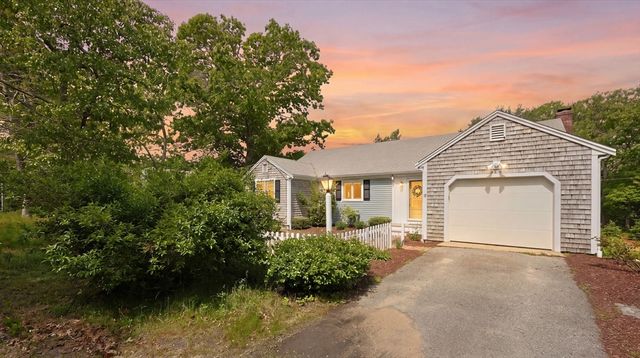 21 Mill Pond Rd, Harwich, MA 02645
