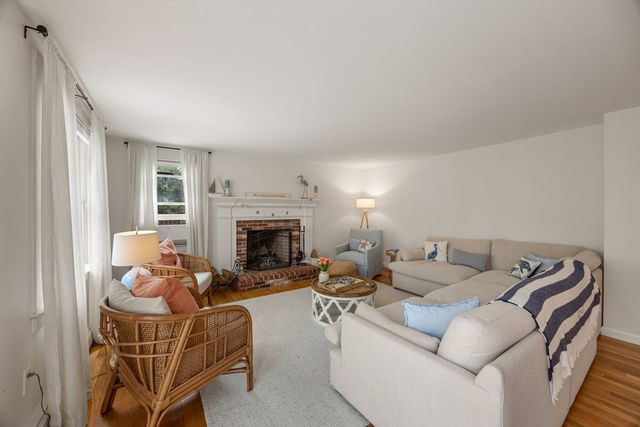 21 Mill Pond Rd, Harwich, MA 02645