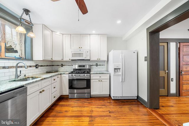 907 LEAGUE ST, Philadelphia, PA 19147