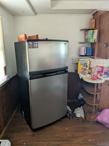 17717 Gaylord, Redford, MI 48240