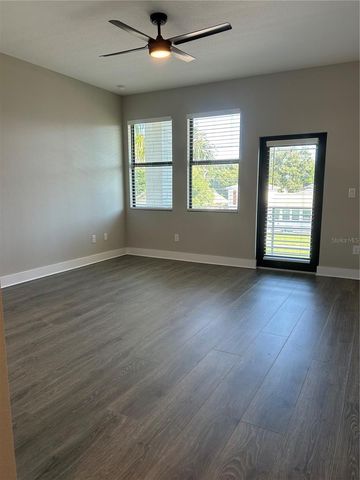 2556 13TH AVENUE N, St Petersburg, FL 33713