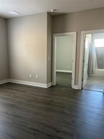 2556 13TH AVENUE N, St Petersburg, FL 33713