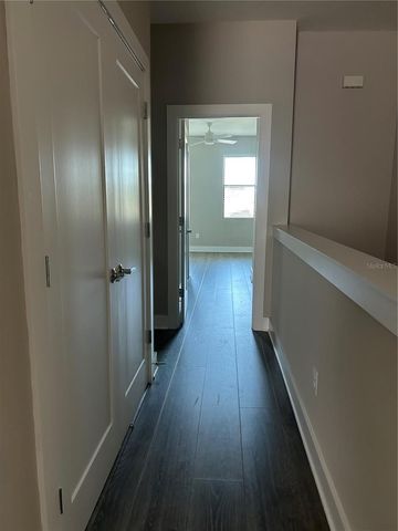 2556 13TH AVENUE N, St Petersburg, FL 33713
