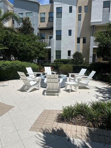 2556 13TH AVENUE N, St Petersburg, FL 33713