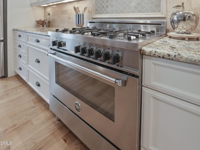 205 Glade Street, Chapel Hill, NC 27516