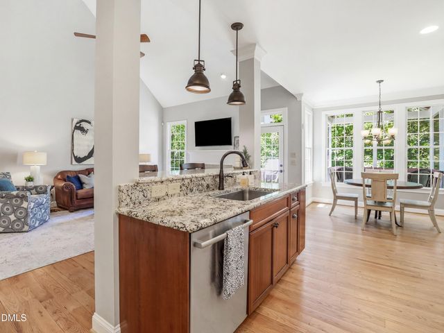 205 Glade Street, Chapel Hill, NC 27516