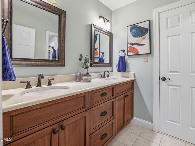 205 Glade Street, Chapel Hill, NC 27516