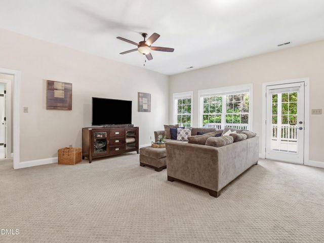 205 Glade Street, Chapel Hill, NC 27516