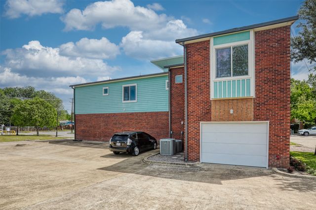 107 N Merrill Avenue, Duncanville, TX 75116