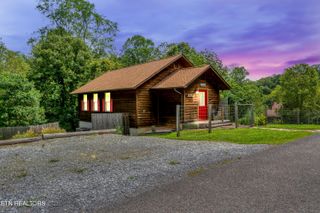 1148 Laurel Rd, Townsend, TN 37882