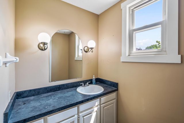 933 Creek Run Court, Westerville, OH 43081