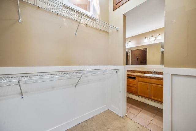 933 Creek Run Court, Westerville, OH 43081