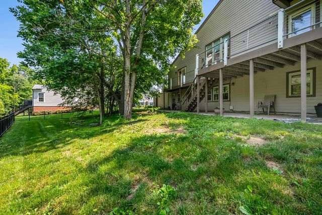 933 Creek Run Court, Westerville, OH 43081
