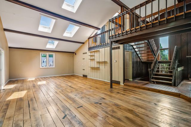 933 Creek Run Court, Westerville, OH 43081